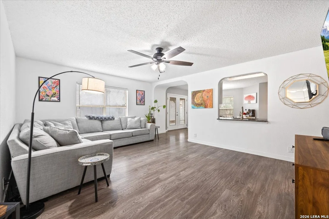 Photo of 13354 Greenstone