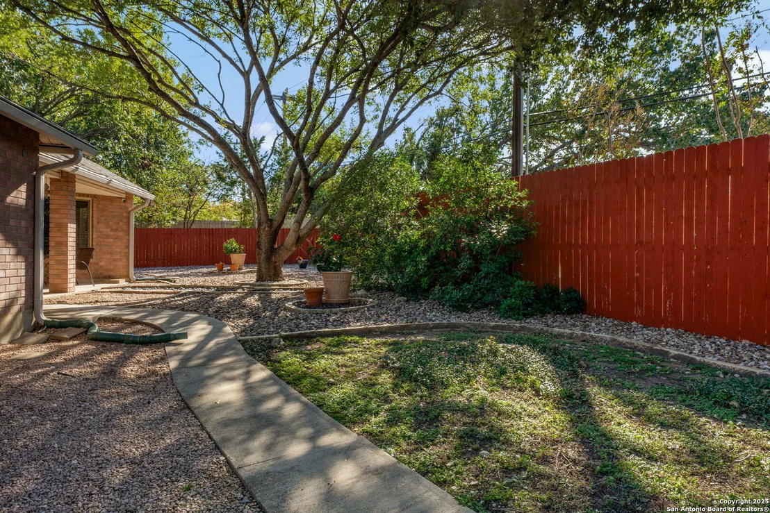Photo of 1902 Indian Meadows Dr
