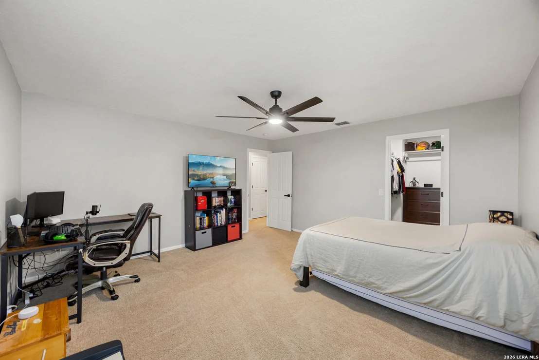 Photo of 4903 Green Jameson