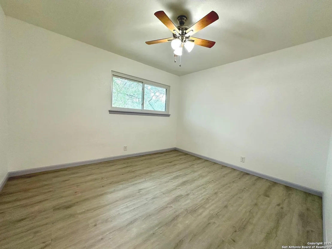 Photo of 10618 Cedar Elm