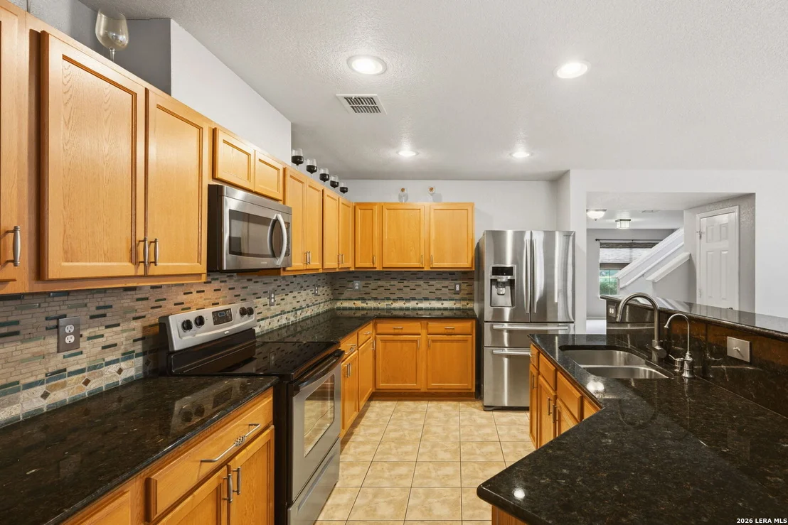 Photo of 1318 LAUREL LK
