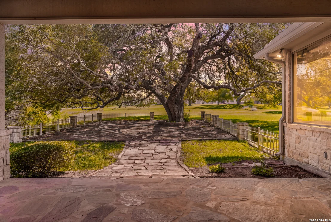 Photo of 111 White Tail Dr