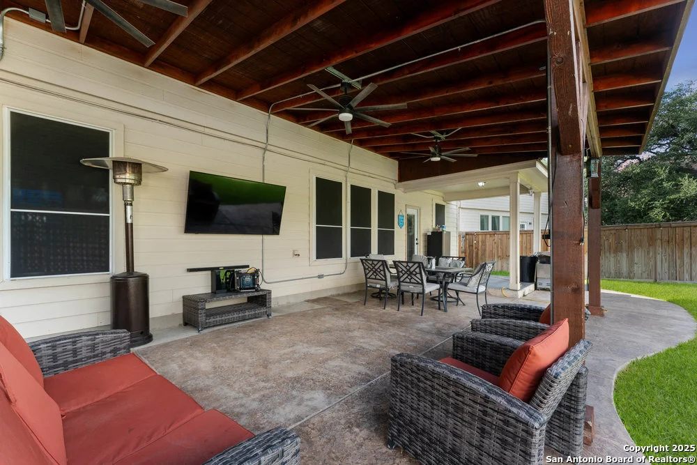 Photo of 2206 Dewey Pt