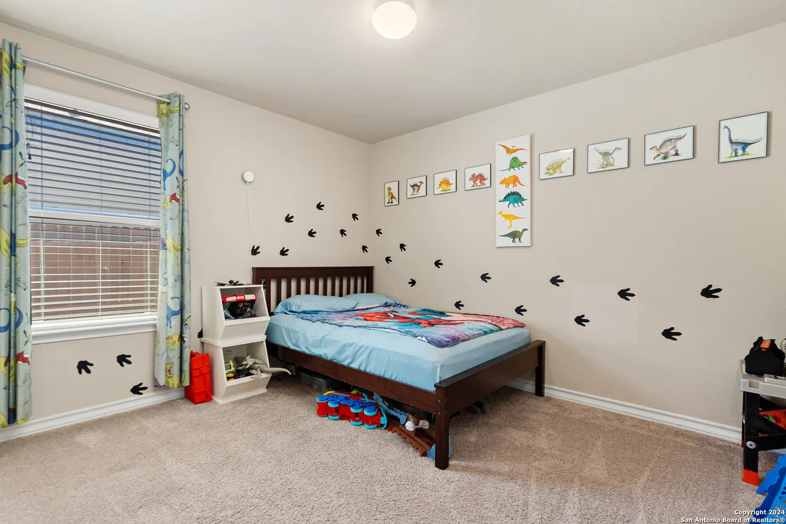 Photo of 7406 Equinox Corner