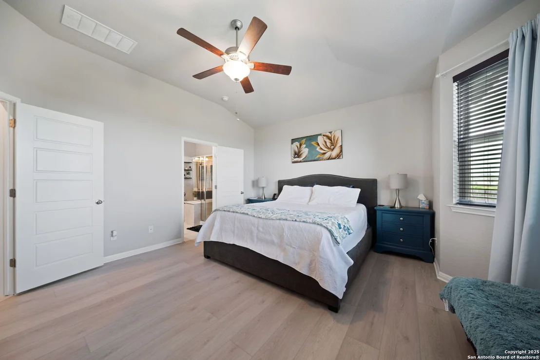 Photo of 13342 Badlands Bend