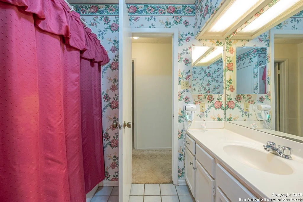 Photo of 23 Encino Loma