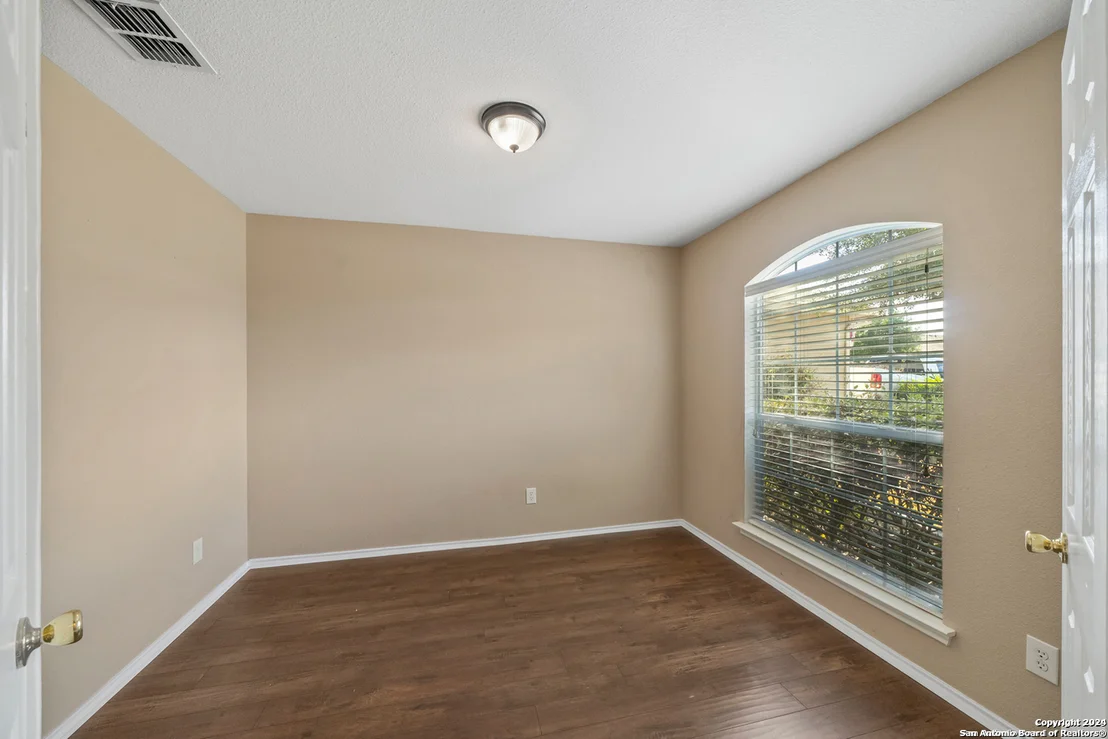 Photo of 266 PERCH MANOR