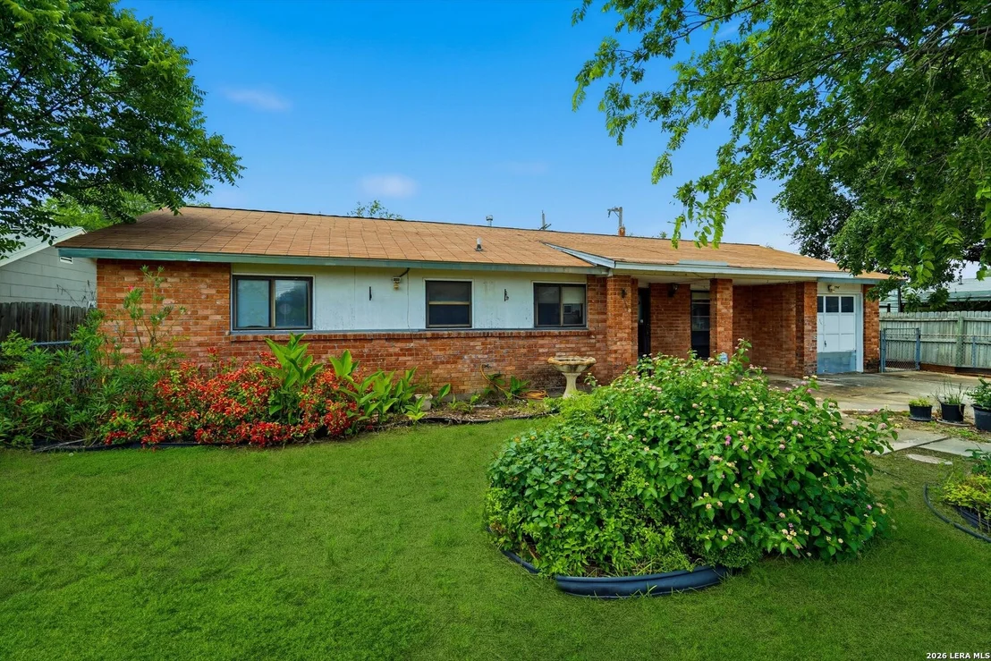 Photo of 4030 Judivan