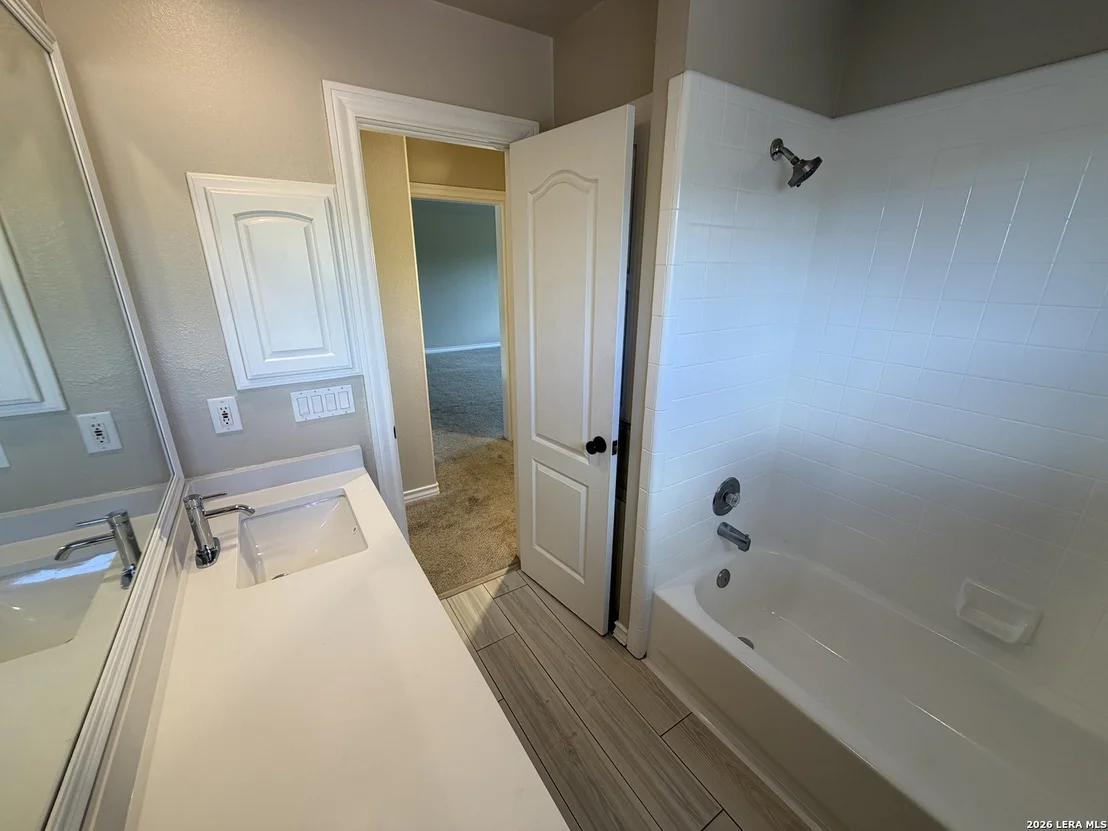Photo of 1202 Hymeadow