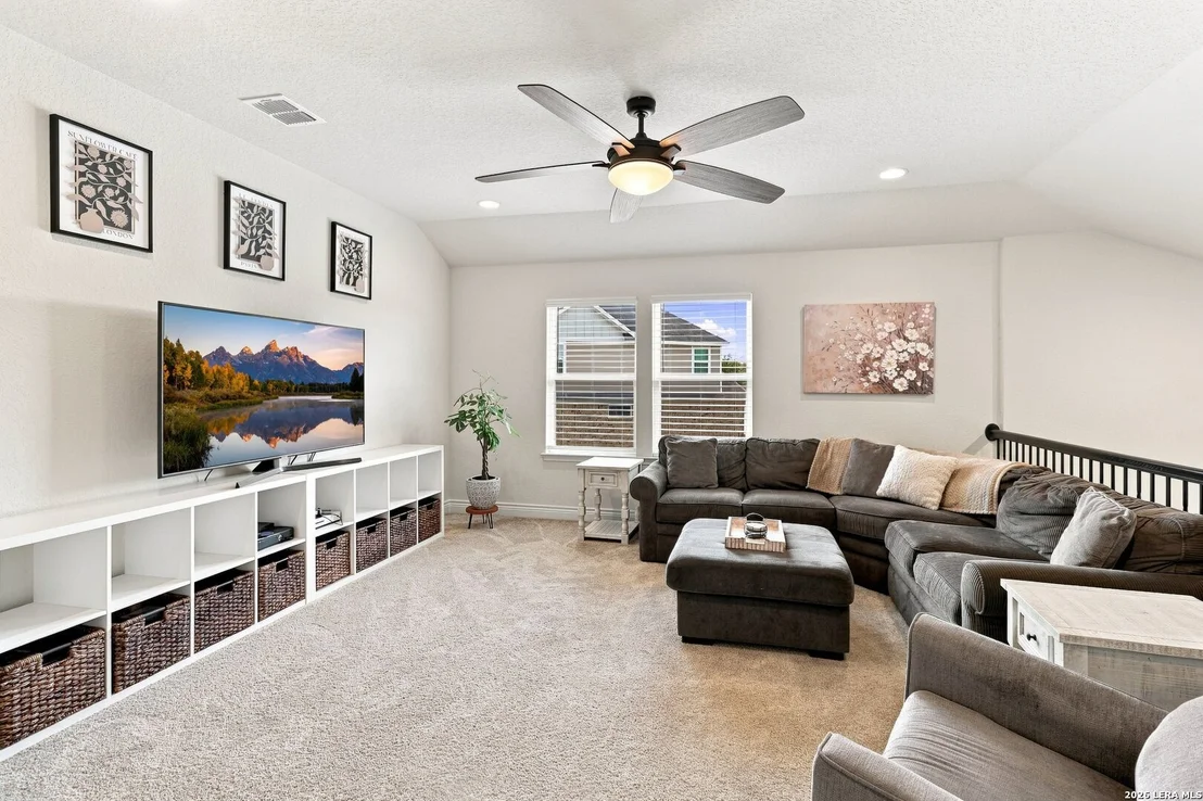 Photo of 614 Whitney Way