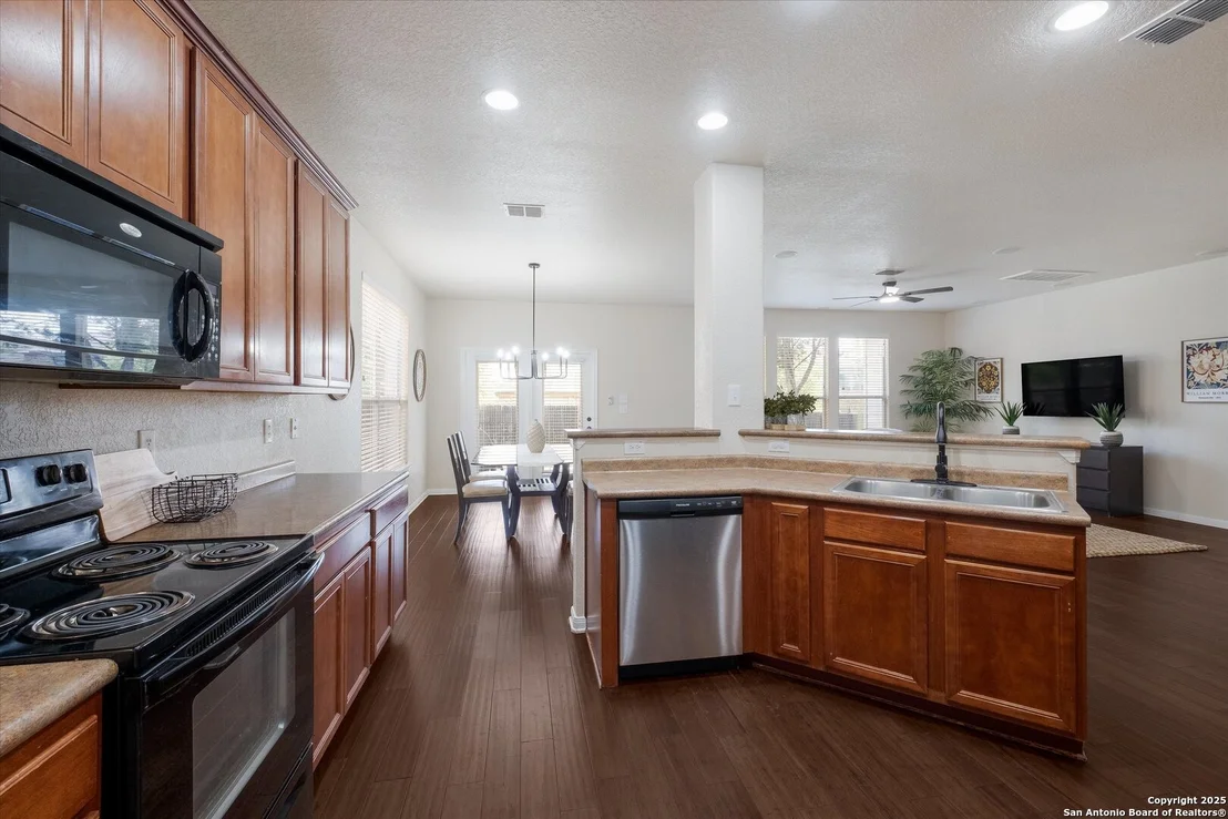 Photo of 8111 Jalane Park