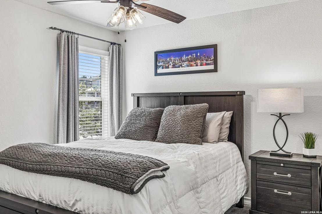 Photo of 3586 KING TERRACE