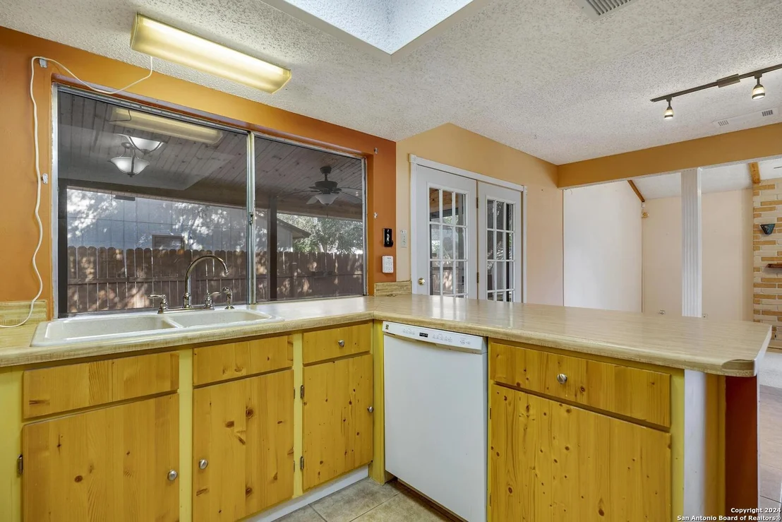 Photo of 3334 Meadow