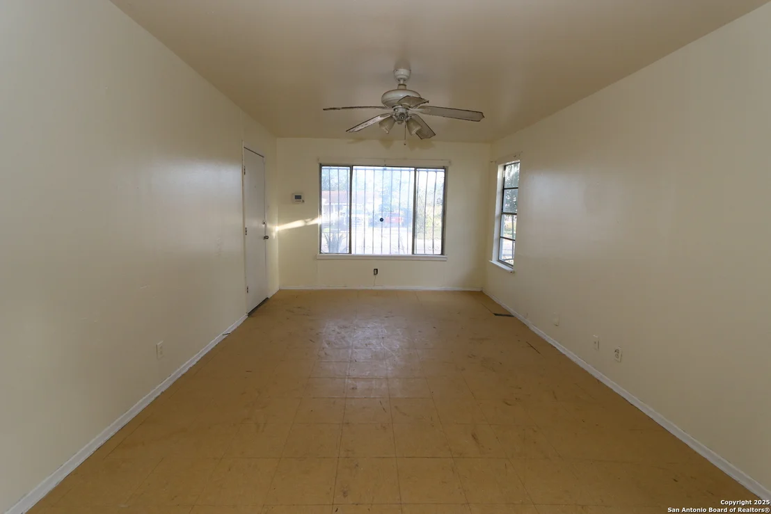 Photo of 655 Ferris Ave