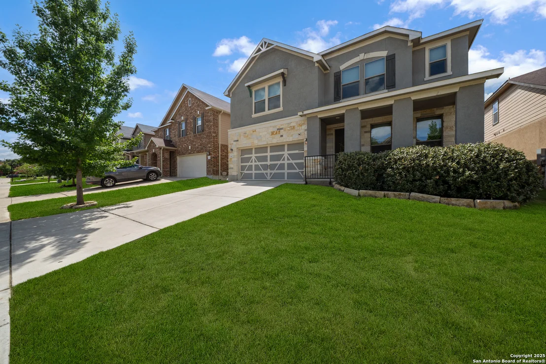 Photo of 4435 Sebastian Oak