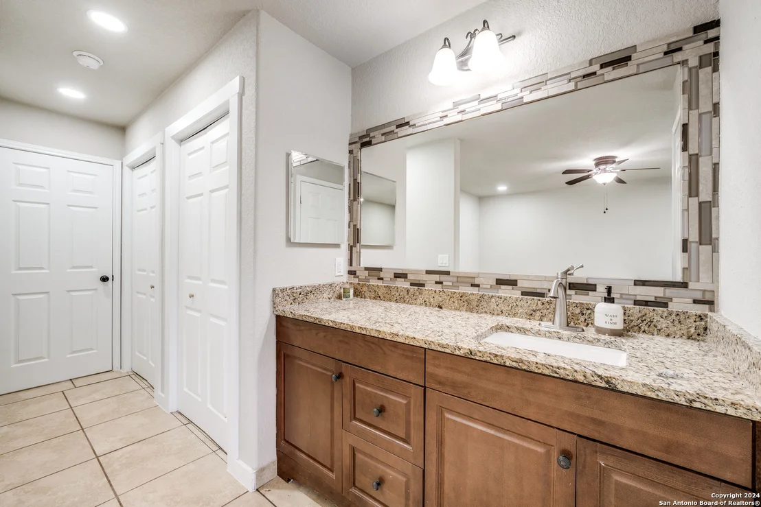 Photo of 9622 five forks