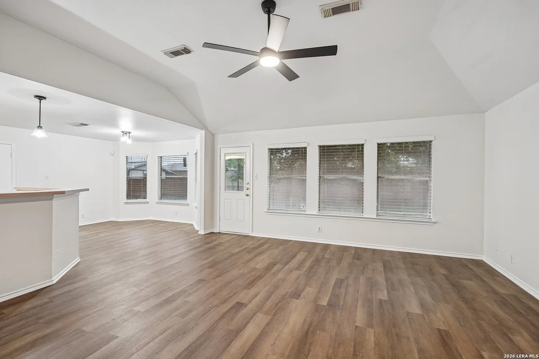 Photo of 1200 DOVE MDWS