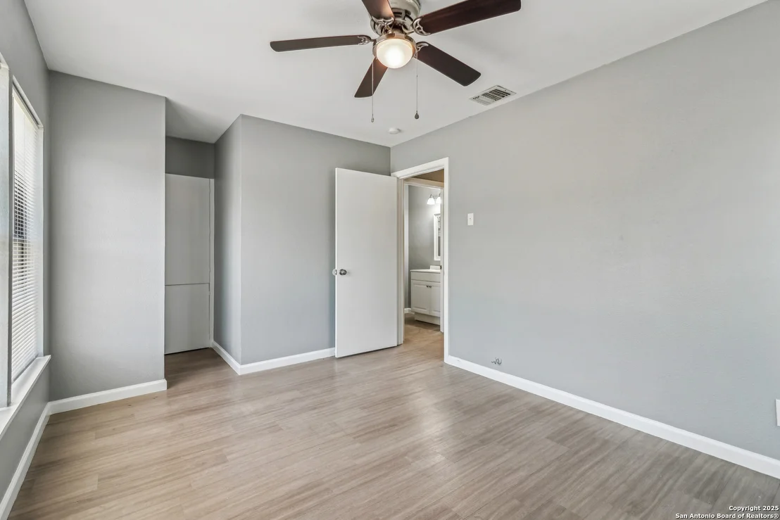 Photo of 2415 Spicewood