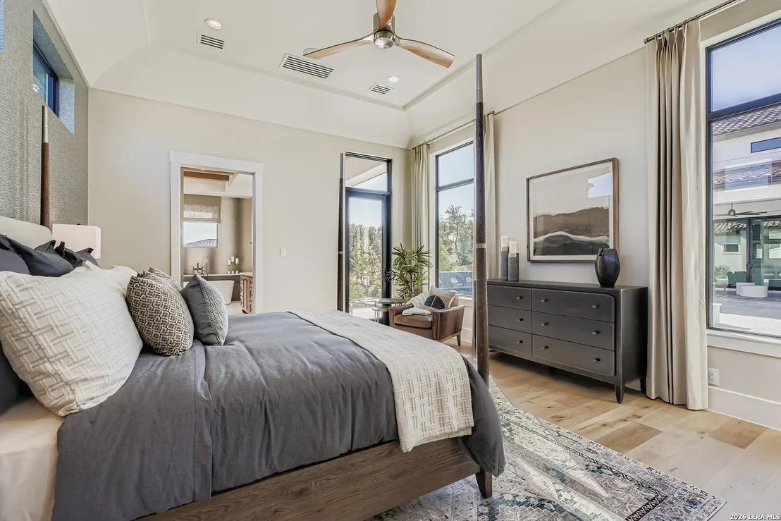Photo of 11406 Montell Point
