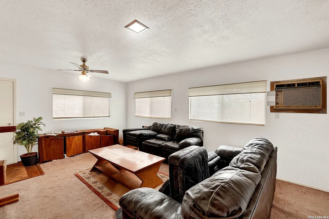 Photo of 705 shadyview