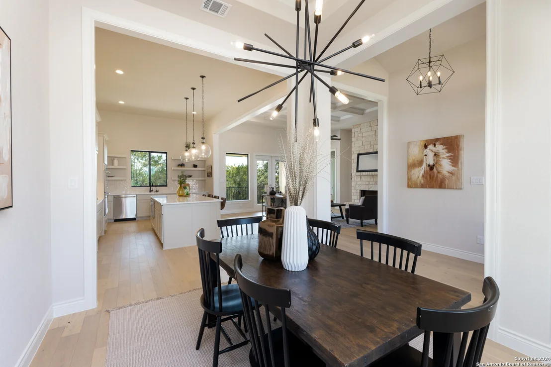 Photo of 335 TOUCAN DR