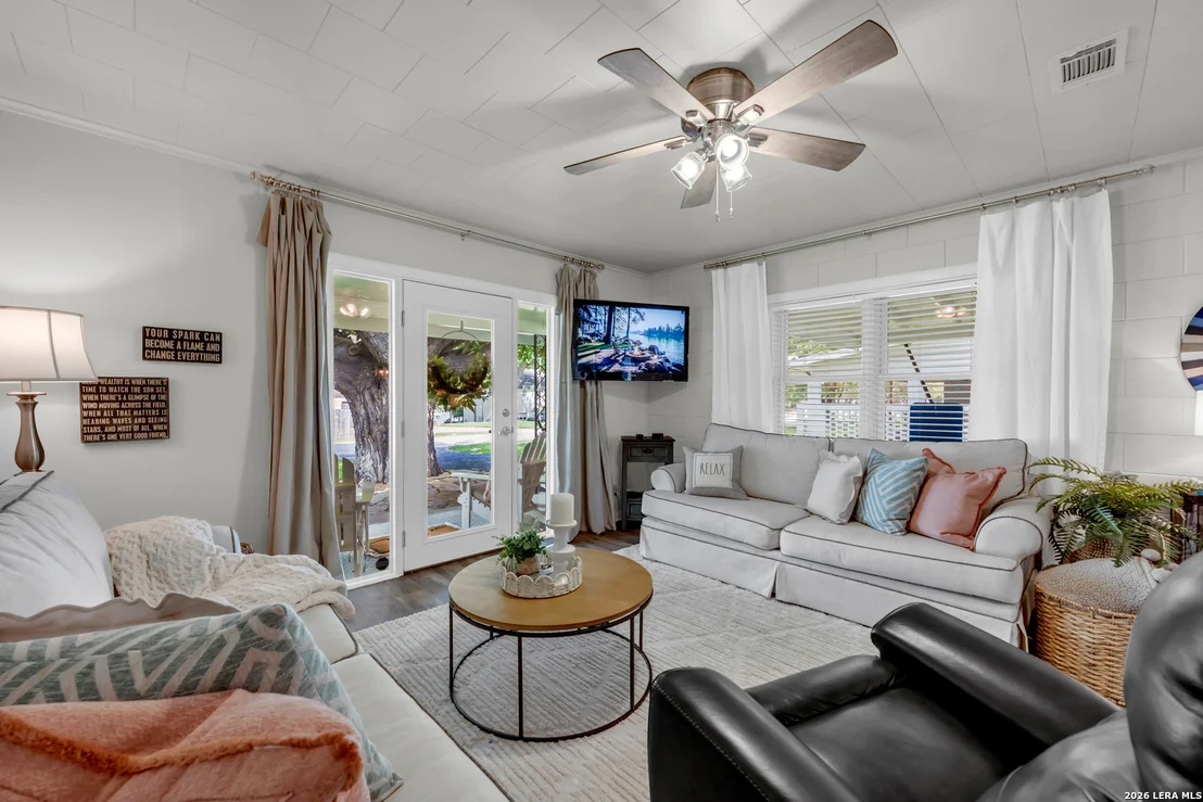 Photo of 301 Riverside Drive