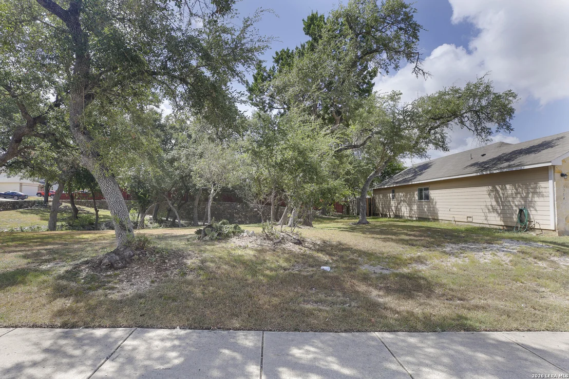 Photo of 3714 Hideaway