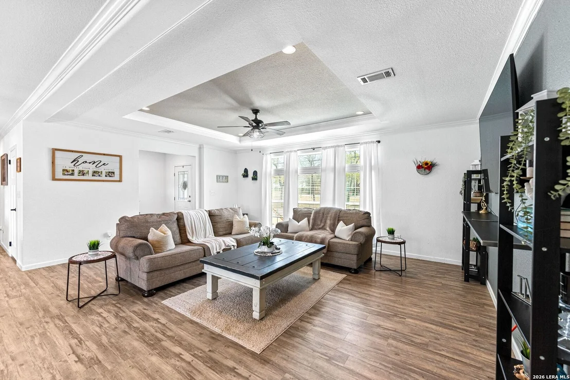 Photo of 1200 Spur Ridge