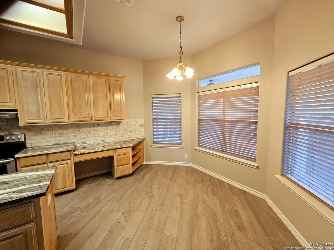 Photo of 10119 SHADYGLEN
