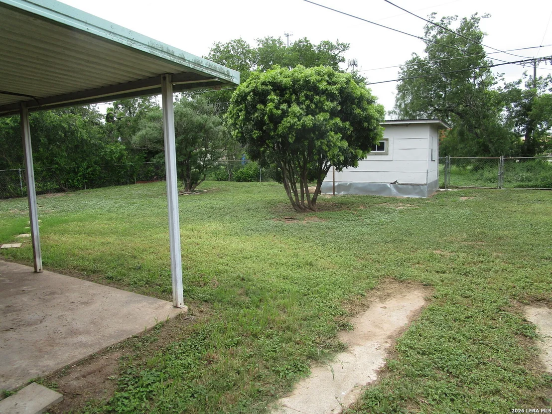 Photo of 311 Bushick
