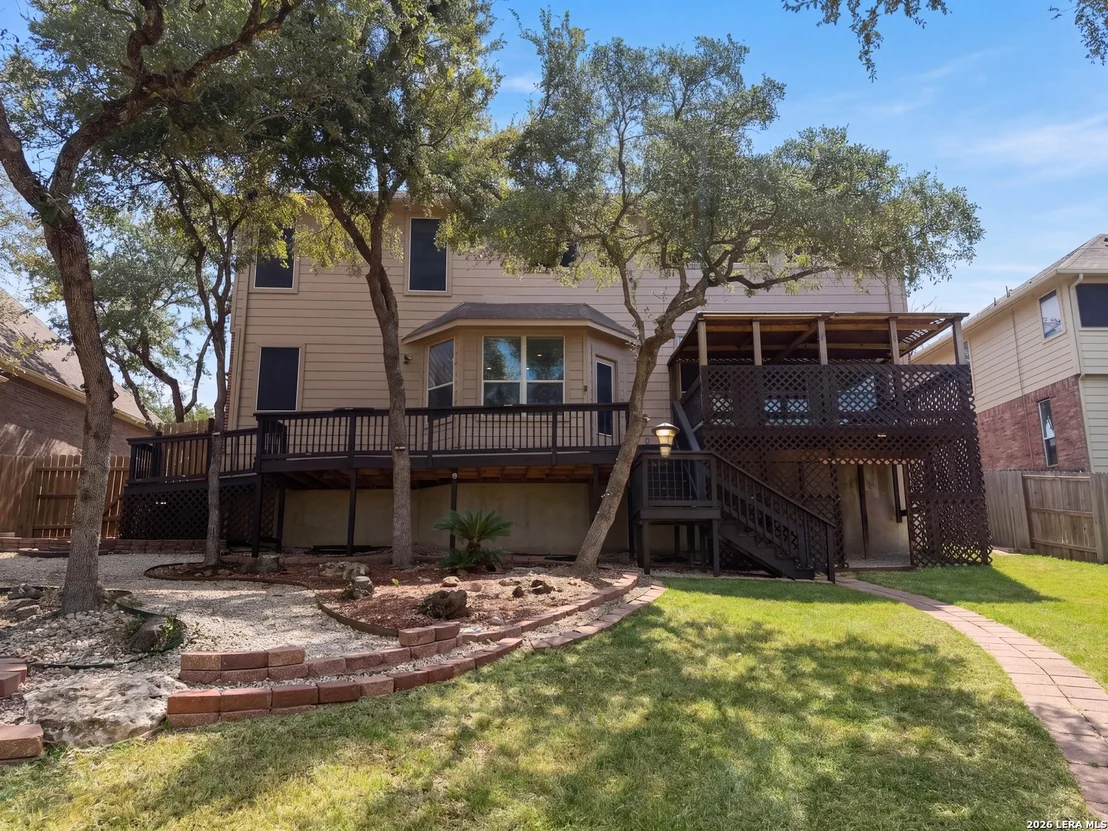 Photo of 357 FRANK BAUM DR