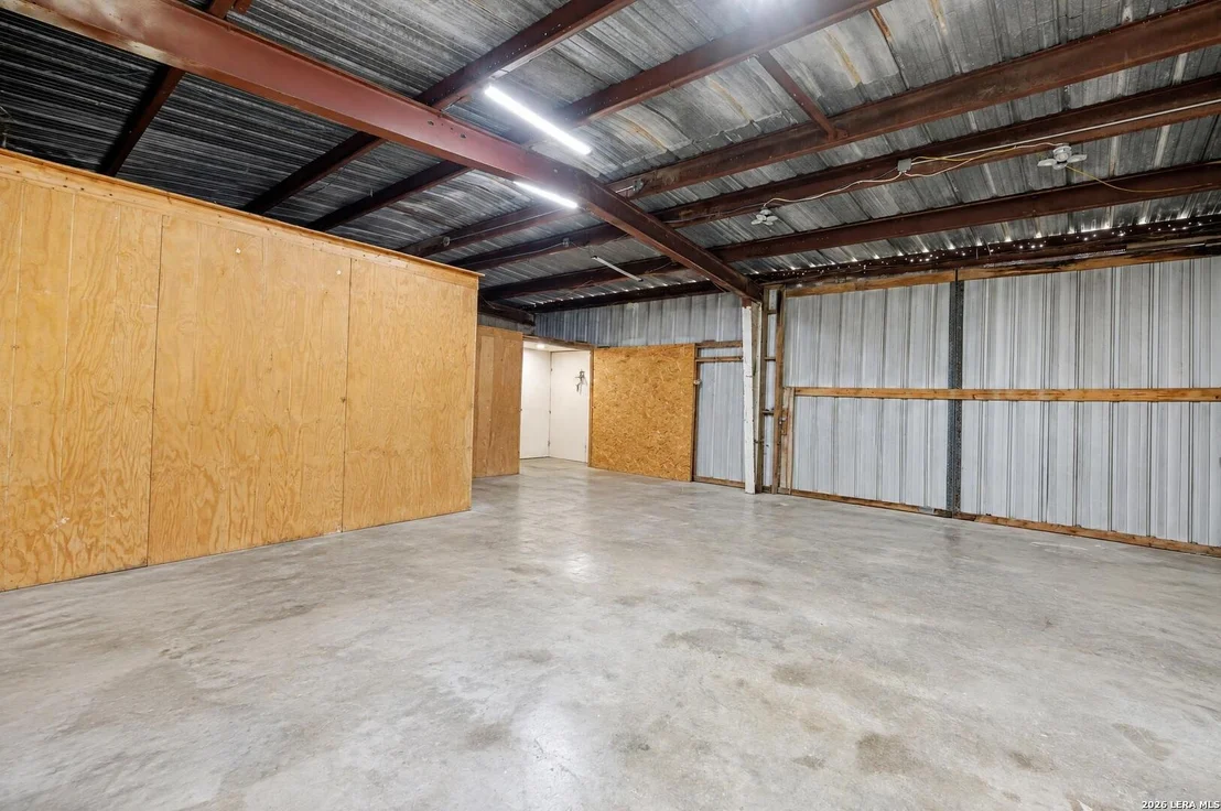 Photo of 1403 MEADOW GLN