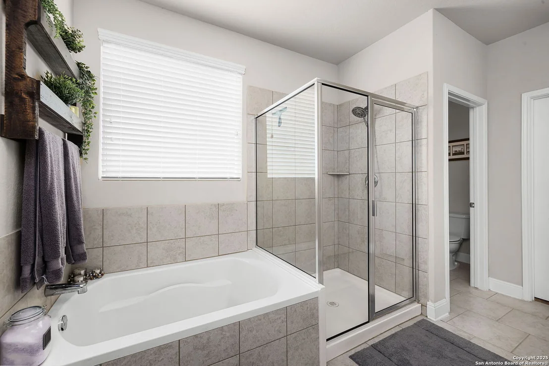 Photo of 124 White Rock