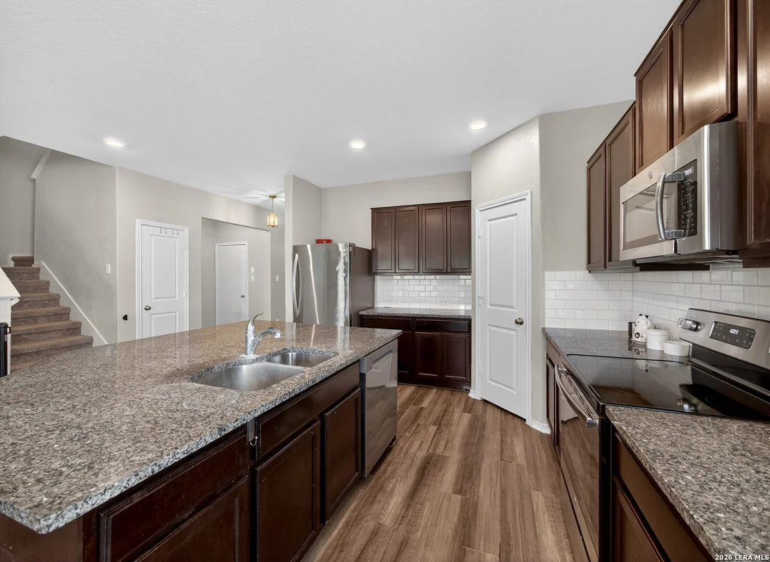 Photo of 2902 Daisy Meadow