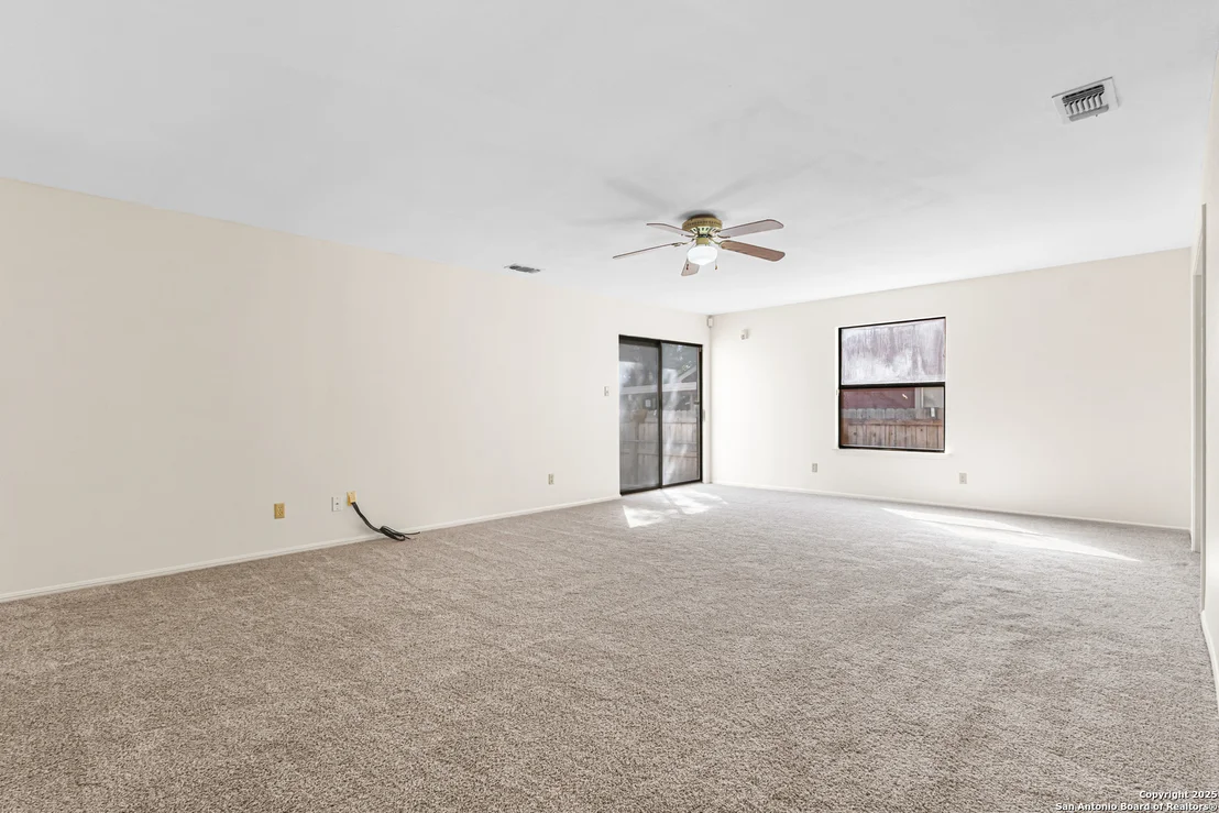 Photo of 642 Freiling