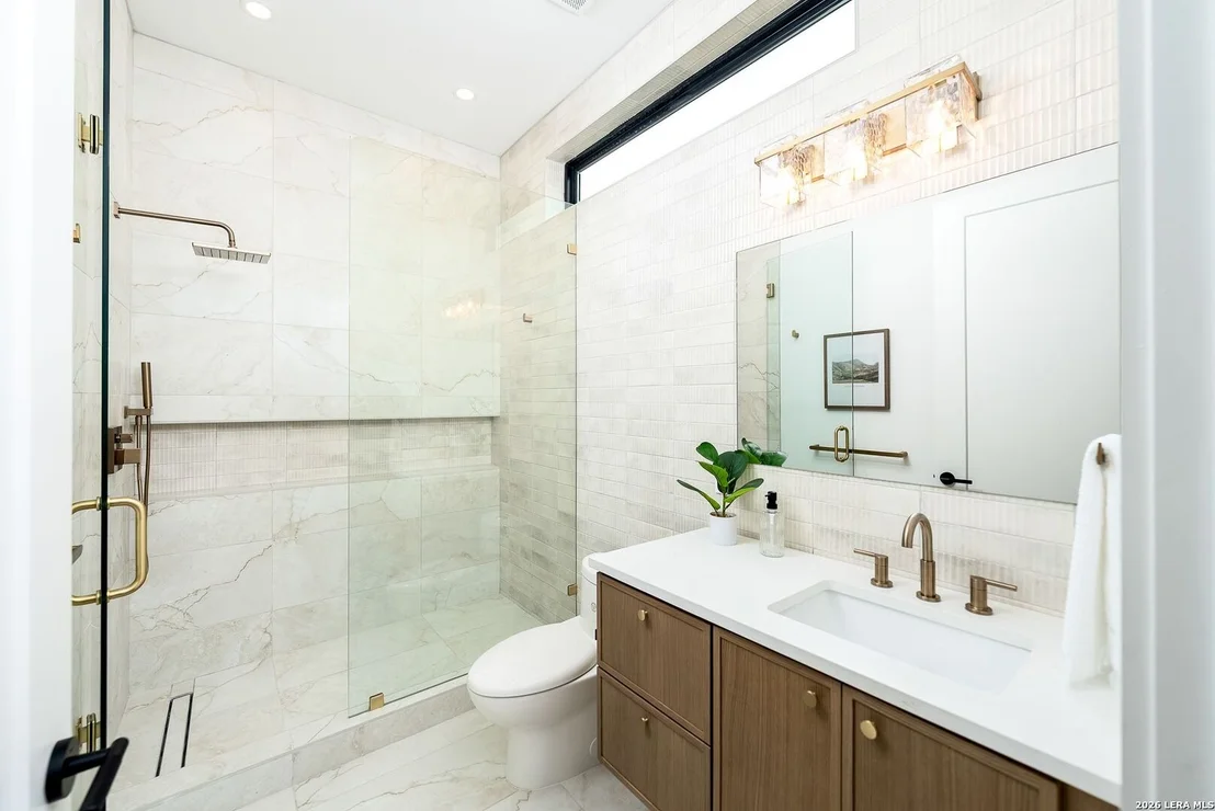 Photo of 16 GRANTHAM GLN