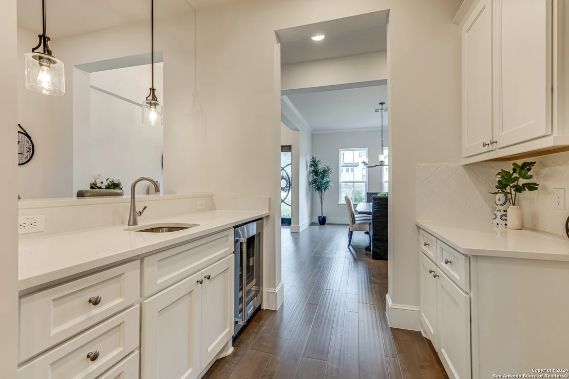Photo of 4022 ABASOLO
