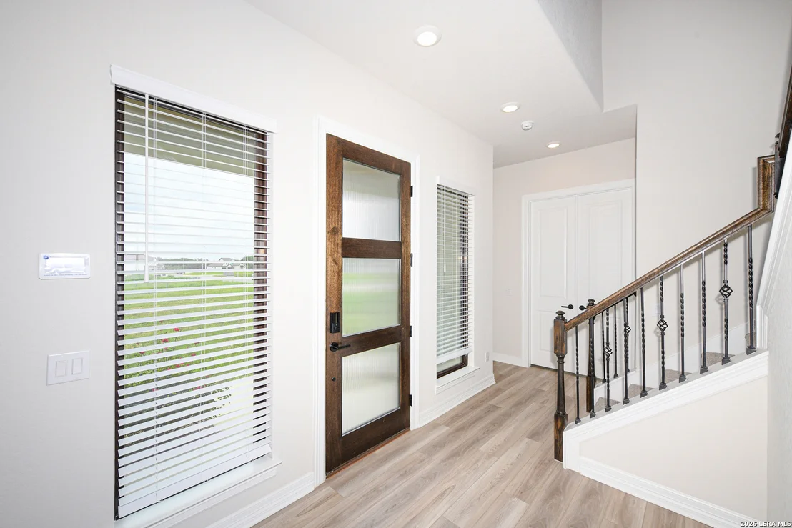Photo of 972 Nolte Bend