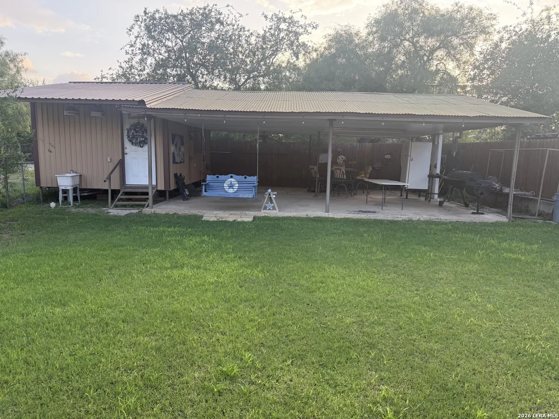 Photo of 783 Trinity Street