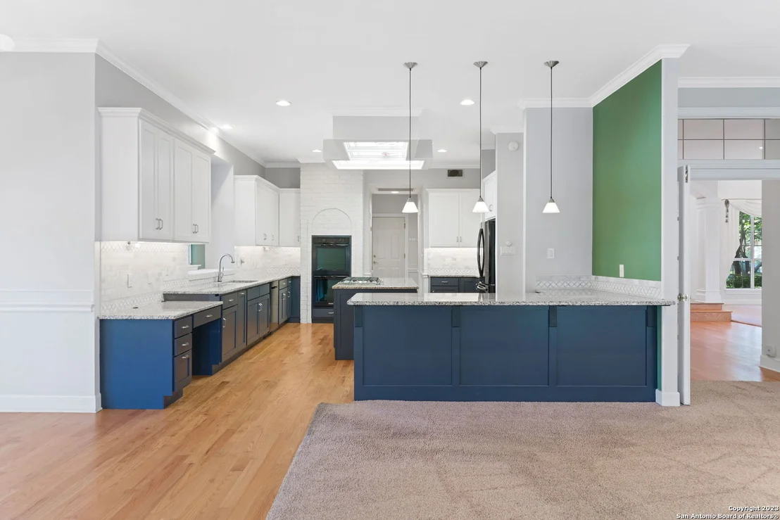 Photo of 32 IMPERIAL WAY