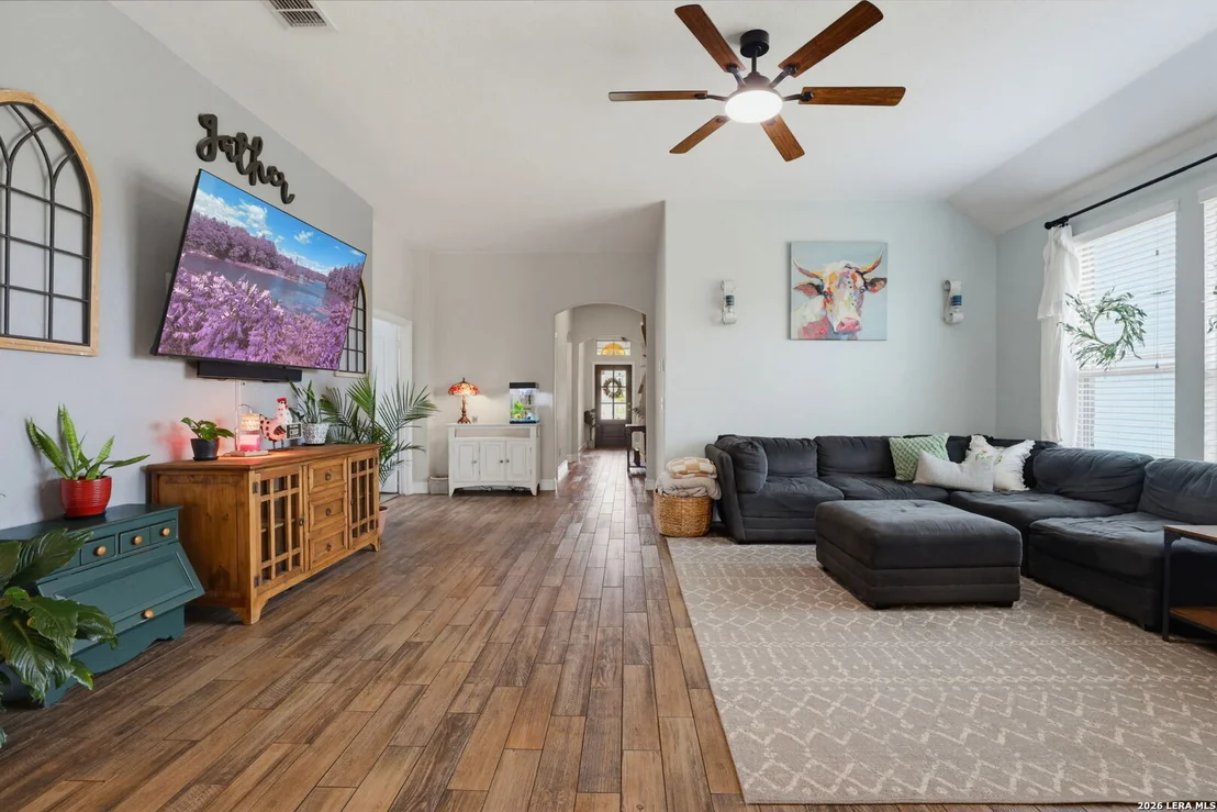 Photo of 1612 ALVIN CIR