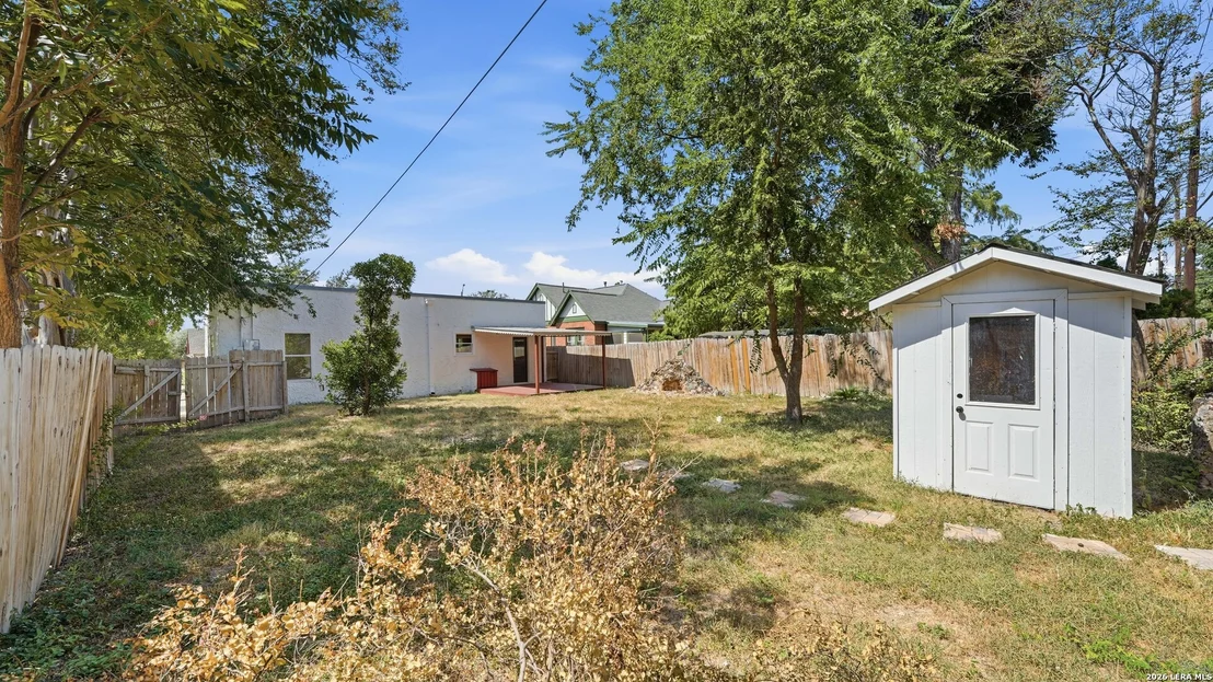 Photo of 237 DONALDSON AVE