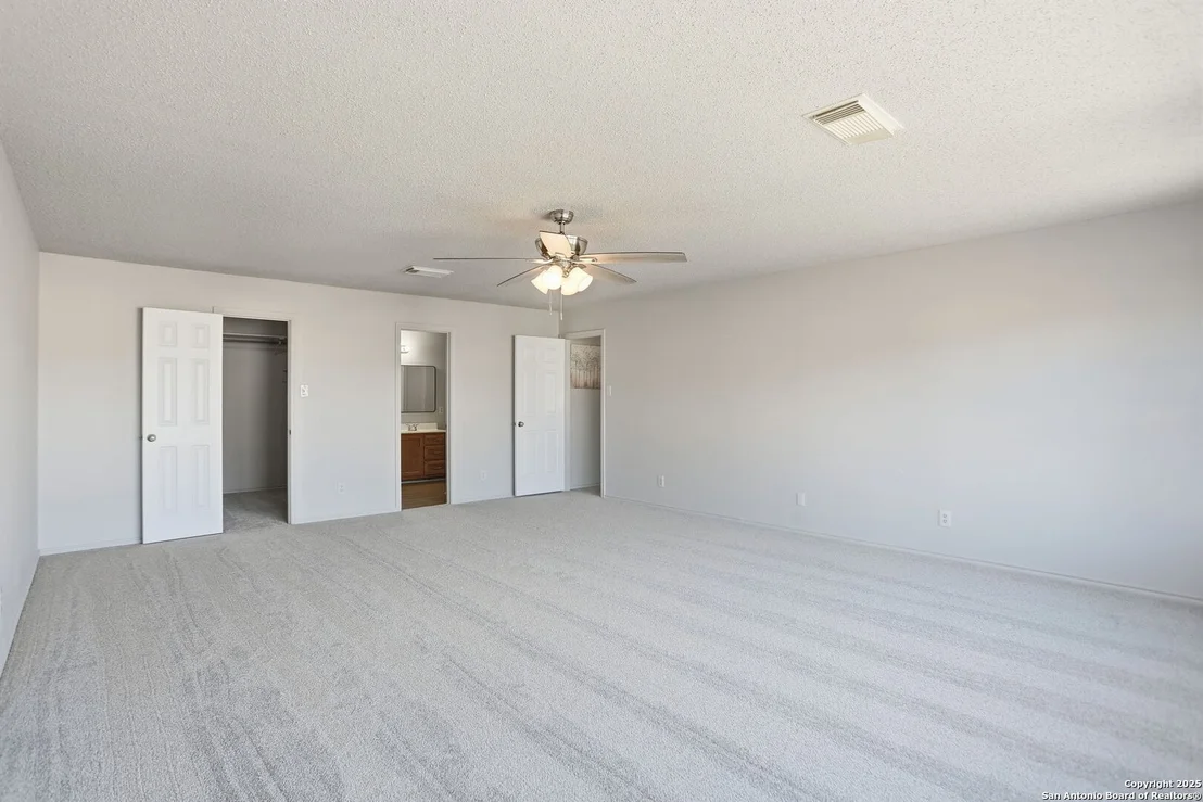 Photo of 8123 Chestnut Manor Dr.