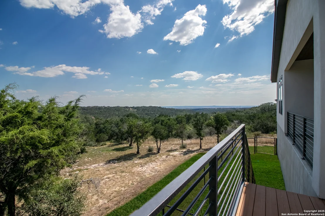 Photo of 1273 County Road 2801 E