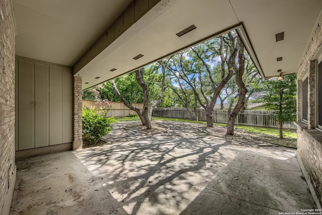 Photo of 106 Avenida Del Sol