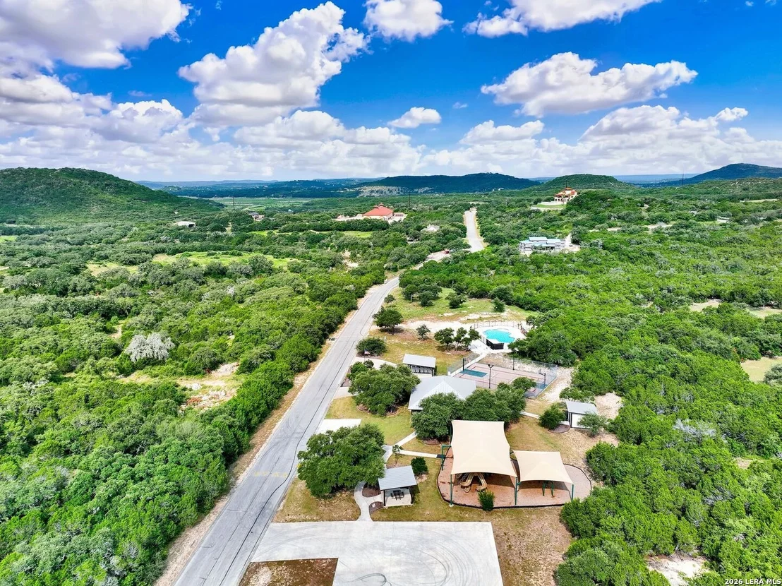 Photo of LOT 101 Pr 1712