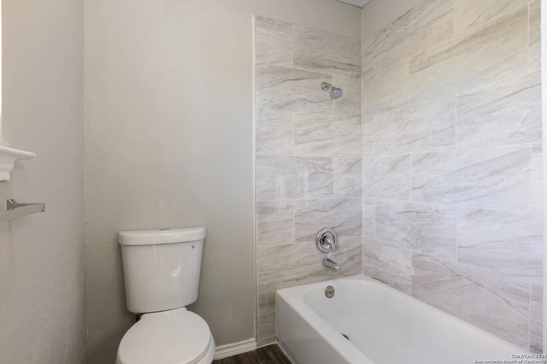 Photo of 7298 PINE BR