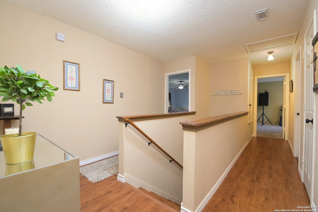 Photo of 21922 KENTON CROFT