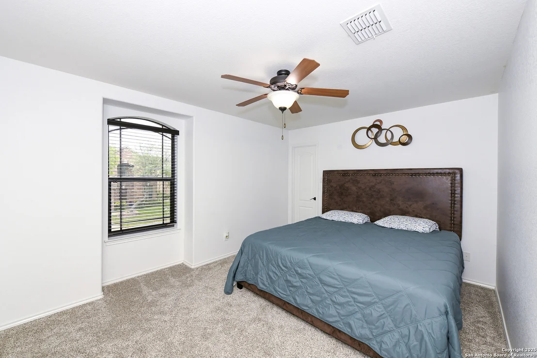 Photo of 2827 Dusseldorf