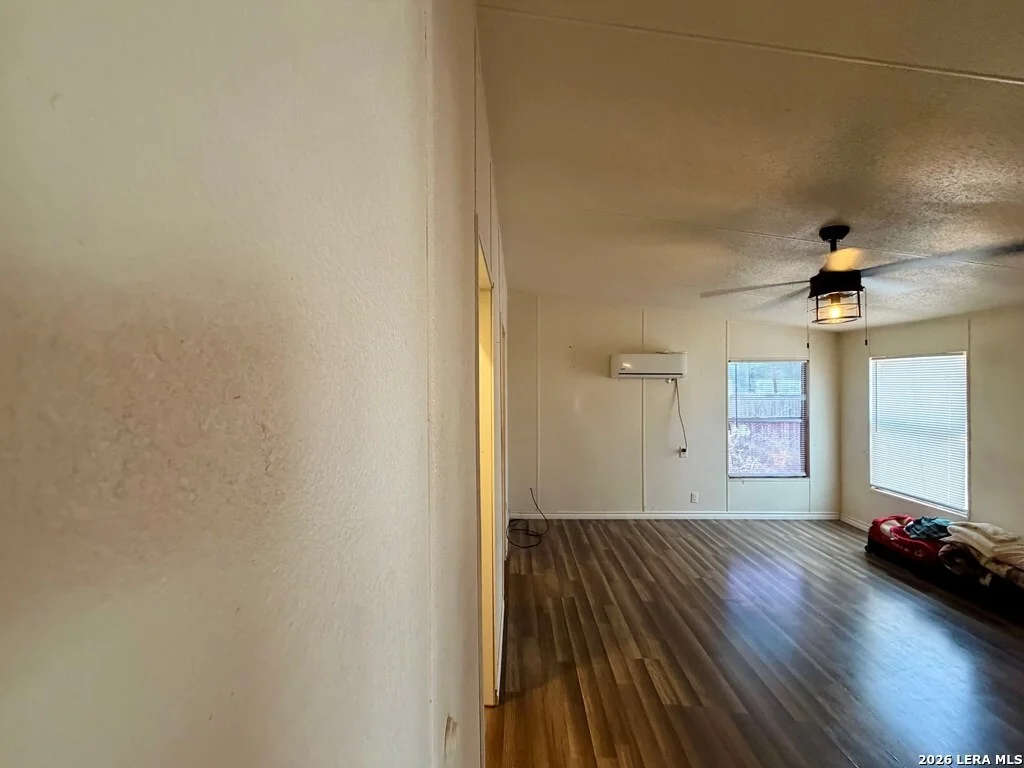 Photo of 3891 Cross Creek Dr